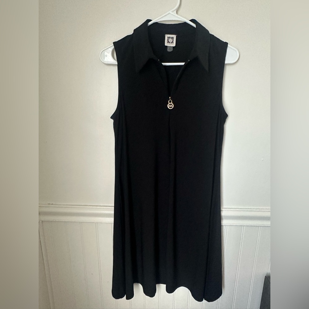 Anne Klein Black Sleeveless Blouse